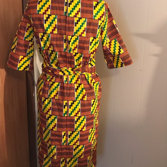 African Print Dress with Belt - Picture 3 of 3